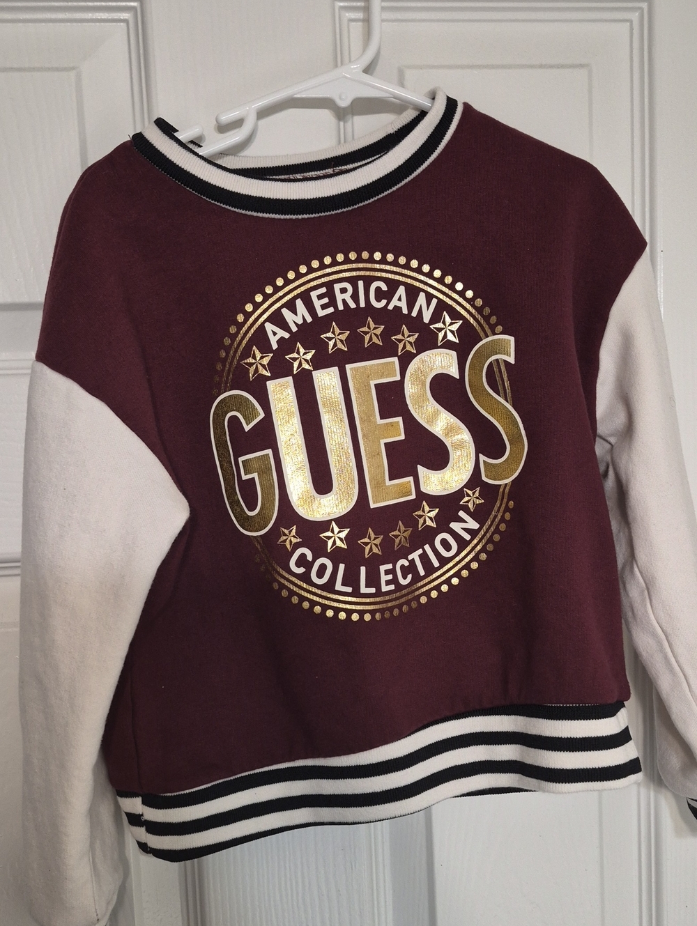 2 Piece Jogger Set GUESS Maroon & Off White Logo Pullover with Gold Accent